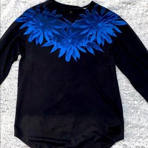 On the Byas Blue Leaf Long Sleeve